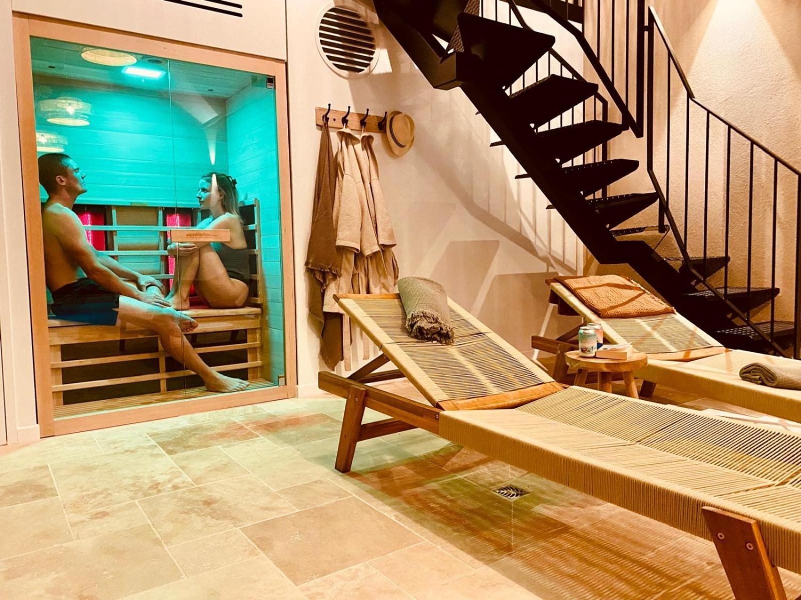 Le Domaine De Soani - Piscine Interieure, Jacuzzis & Sauna Adult Only Saint-Évarzec Esterno foto